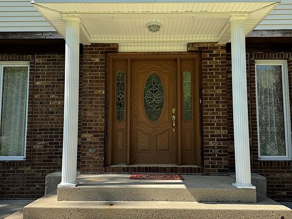 4th image of 190 Southern Manor Rd
