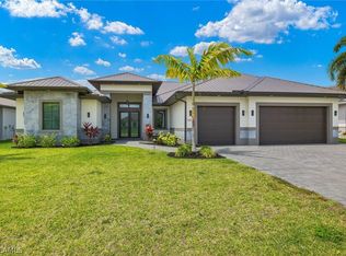 1901 SW 29th Terrace Cpe, Coral, FL 33914