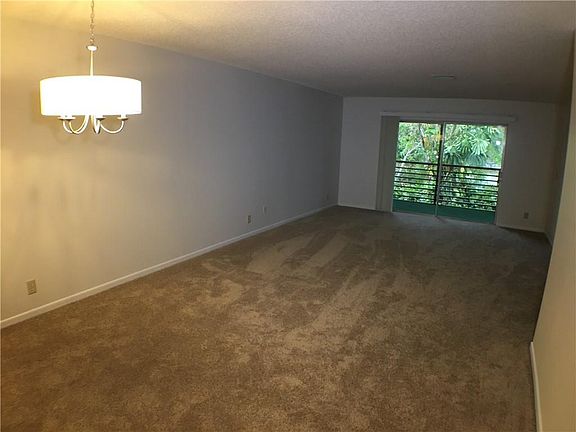 4th image of 3036 Coral Springs Dr