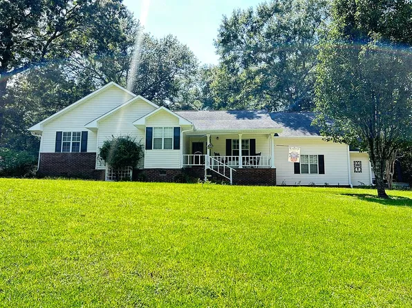 118 Academy Dr, Andalusia, AL 36420