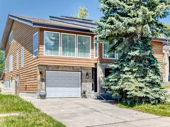 156 SE Edgehill Close NW, Calgary, AB T3A 2X1