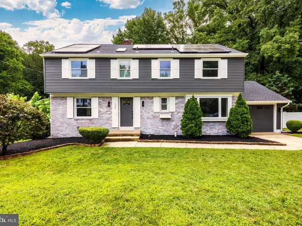 334 Westwood Dr, Woodbury, NJ 08096