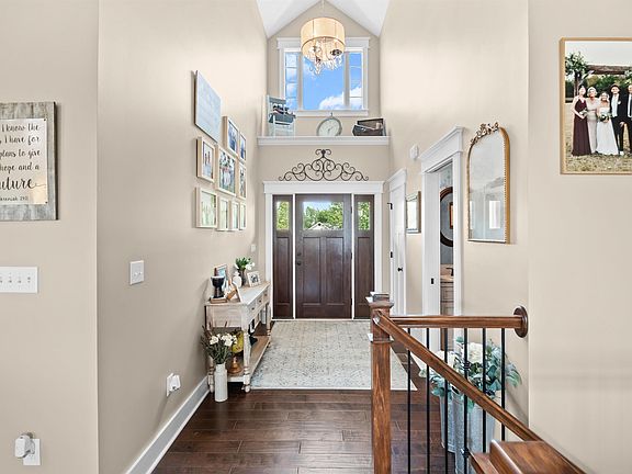4th image of 4240 Paulana Pl