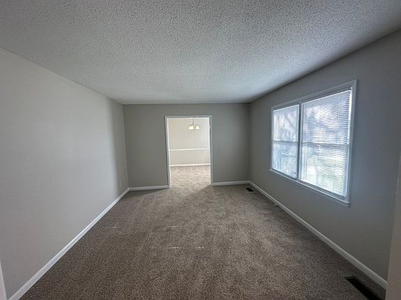 3rd image of 5901 Watercrest Ct