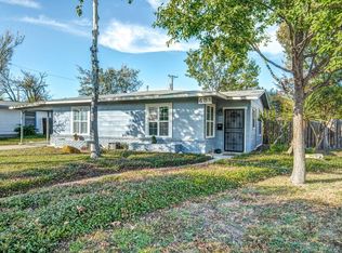 431 E Rampart Dr, San Antonio, TX 78216