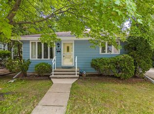 609 S Memorial Dr, Appleton, WI 54914