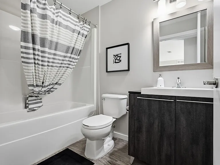 703 Sterling Lyon Pkwy — Photo 20