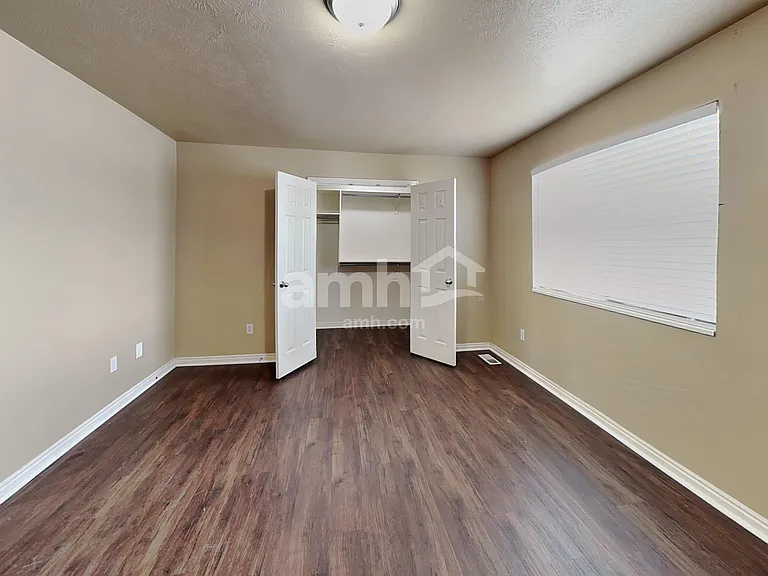 1251 S 820 W — Photo 10