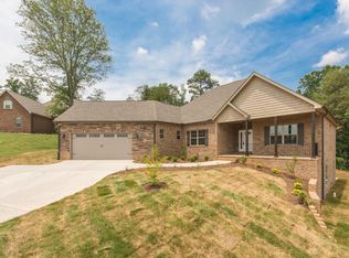1490 Biscayne Dr, Lenoir City, TN 37771