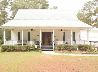 42 Aloha Ln, Poplarville, MS 39470