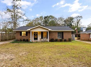 2808 Lloyds Ln, Mobile, AL 36693