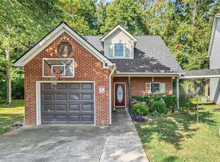 634 Shadowmoore Dr, Riverdale, GA 30274
