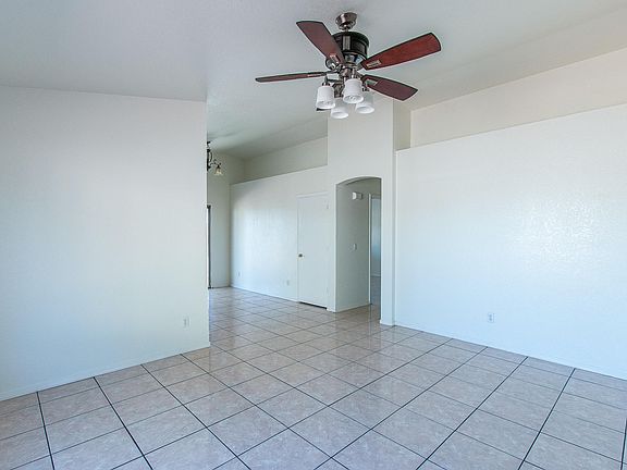 4th image of 4741 N 83rd Dr