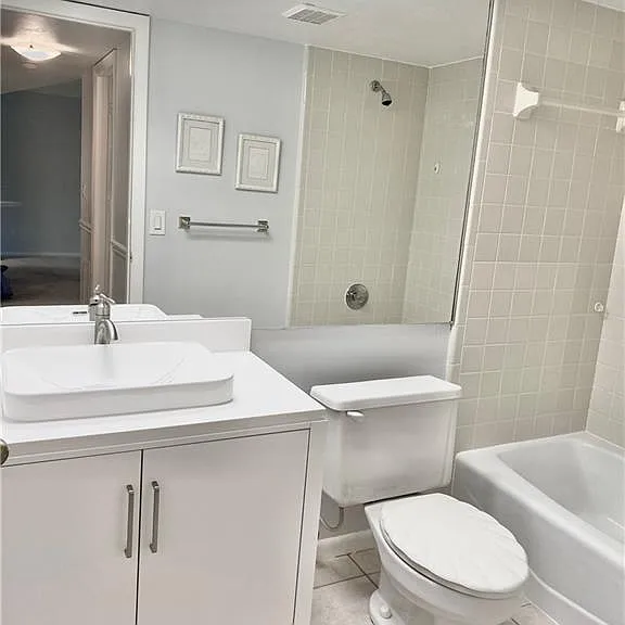 4955 Pepper Cir #B-204 — Photo 12