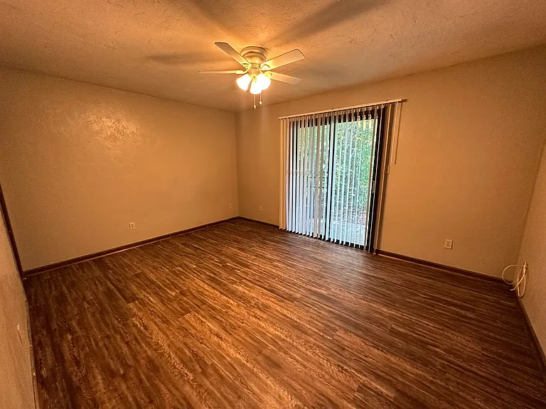 1400 Willow Bend Way #A — Photo 8