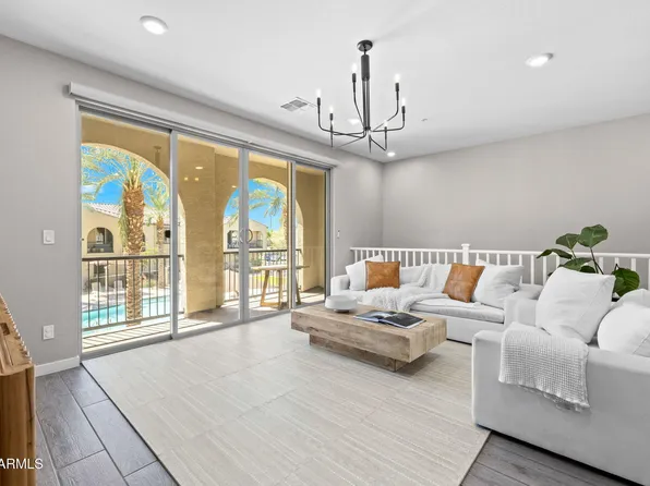 155 N LAKEVIEW Boulevard #221, Chandler, AZ 85225