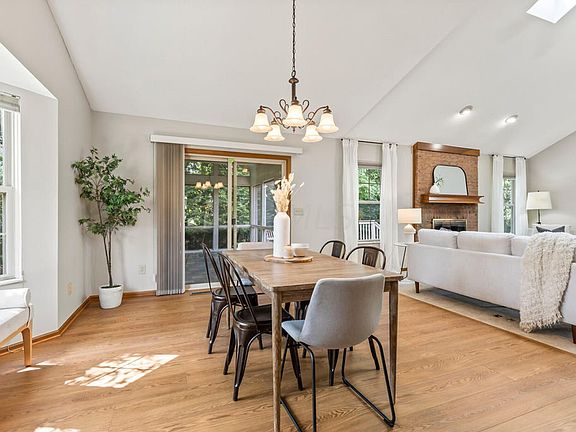 5th image of 5611 Saint Andrews Dr