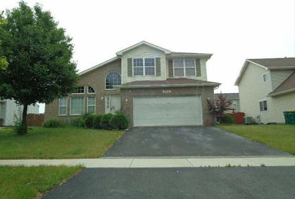 1st image of 3416 Stone Creek Dr