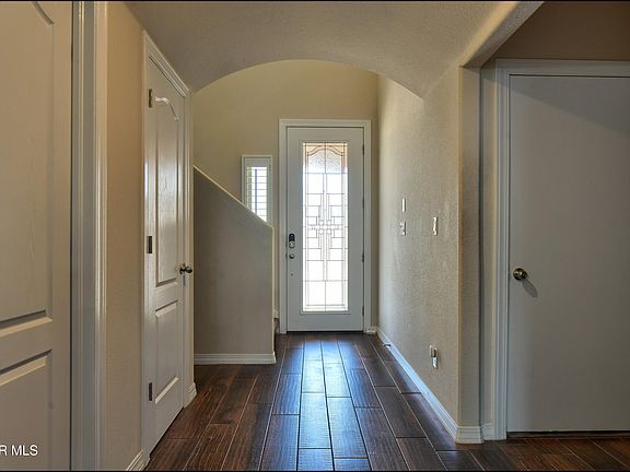 5th image of 12988 Shildon St