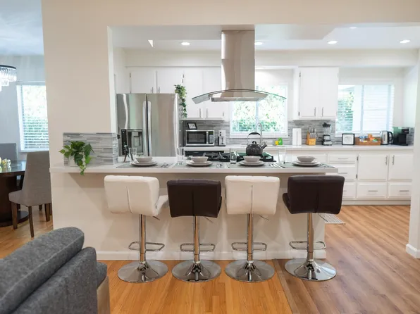 1406 W Roberta Ave, Fullerton, CA 92833