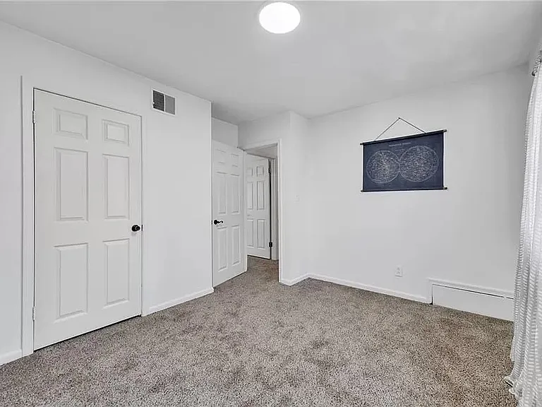 3217 Dunkirk Ave #B — Photo 11