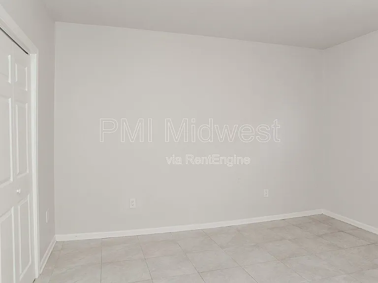3014 W 10th St #1 — Photo 13