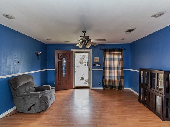 4th image of 3618 NE 13th Ave