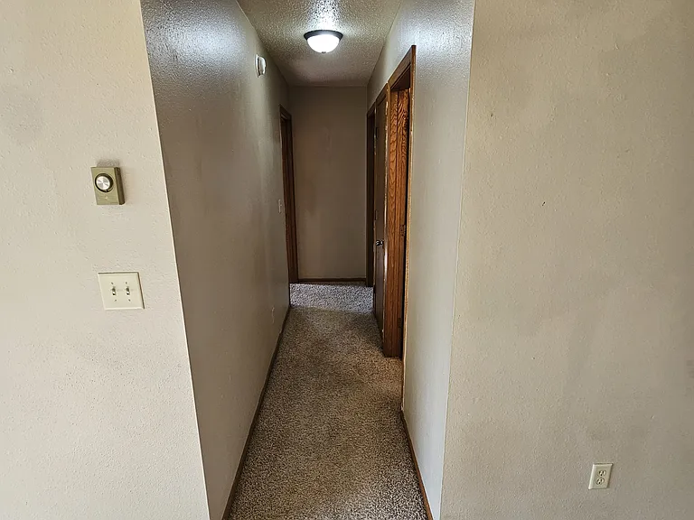 530 5th St E #103 — Photo 7