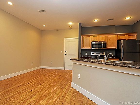 4th image of 2867 Walden Blvd APT 203