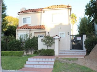 102 Harkness Ave #B, Pasadena, CA 91106