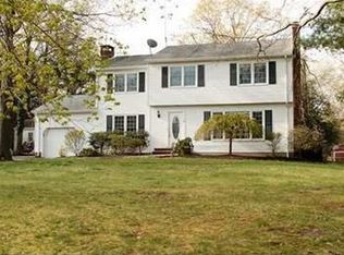 49 Dunbar Ave, Piscataway, NJ 08854
