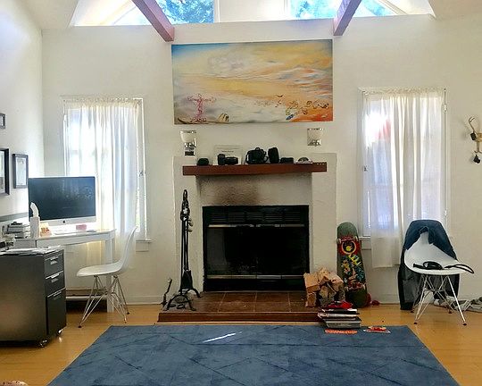 4th image of 901 Maltman Ave