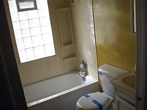 3rd image of 3956 12th St Lowr 1