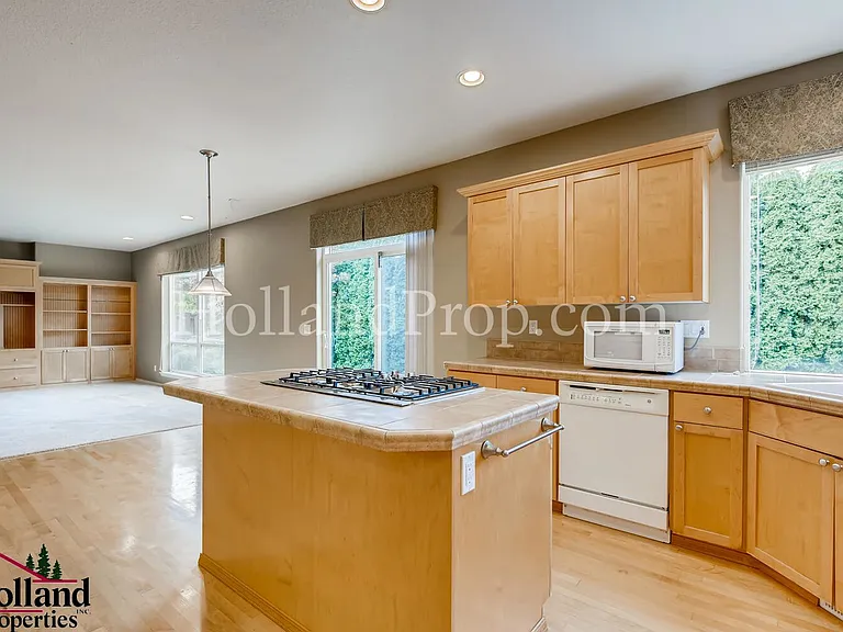 13062 NW Corso Ln — Photo 9