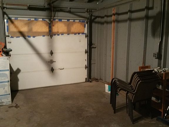 Attached 1 car garage
