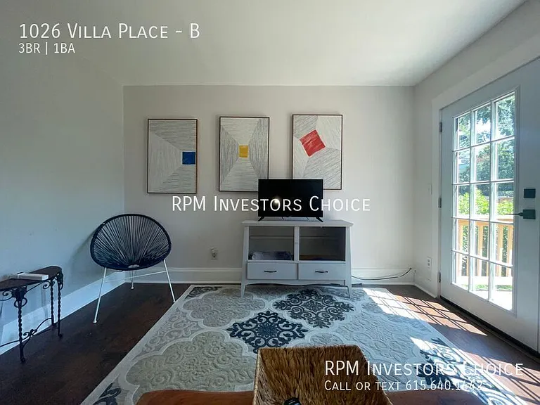 1026 Villa Pl #B — Photo 6