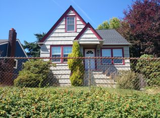 5909 34th Ave SW, Seattle, WA 98126