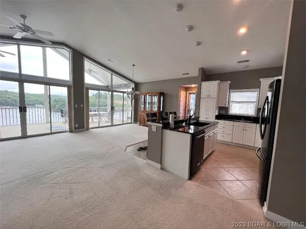 941 Summer Place Dr Unit 5B, Camdenton, MO 65020