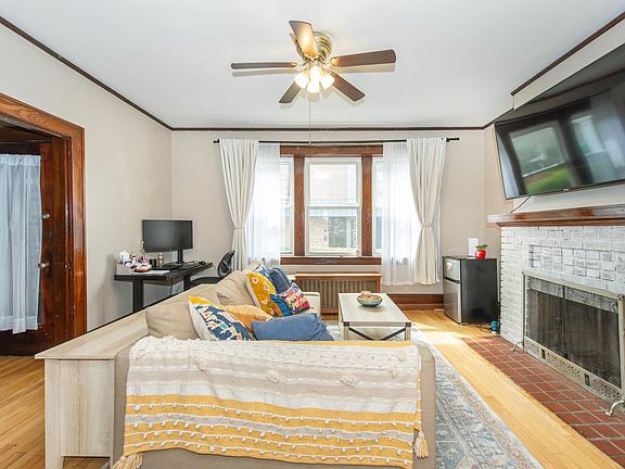 4th image of 9 Personette St APT 1