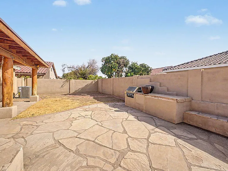 15994 N 135th Dr — Photo 30