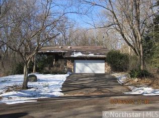 13305 Loveland Cir, Minnetonka, MN 55305