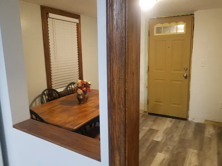 240 N Harmony St — Photo 7