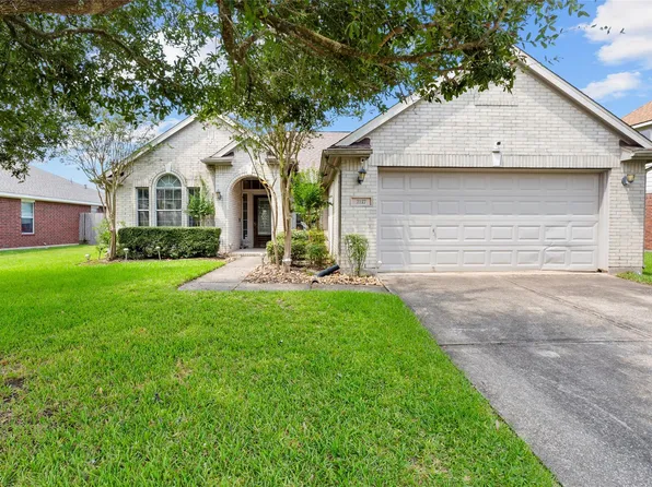 2117 Laughing Gull Ln, League City, TX 77573