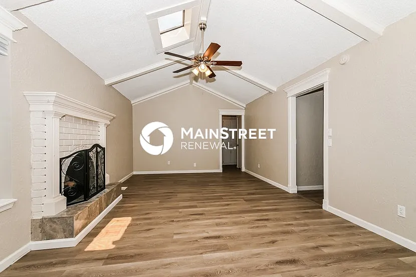 3612 Banner Avenue — Photo 4