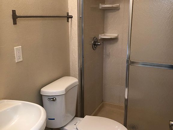 4th image of 2974 Postwood Dr