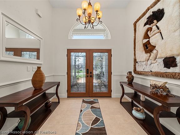 2nd image of 1221 Lakeside Way