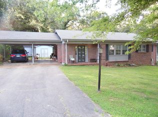 146 Woodland Dr, Camden, TN 38320