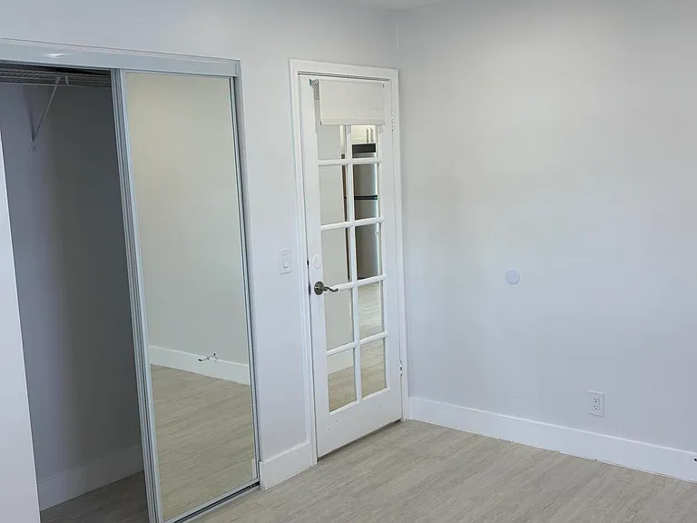 2812 Duke Ln — Photo 10