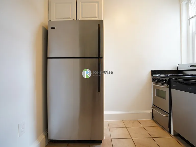 82 Brainerd Rd #19 — Photo 9