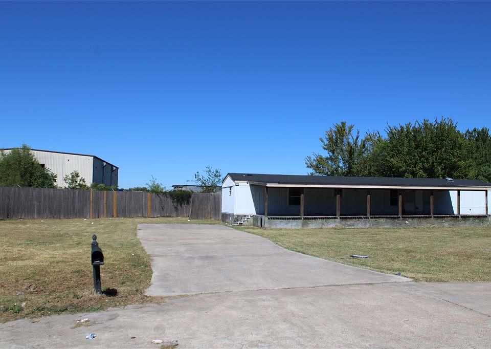 1st image of 11018 Pine Desert Ln
